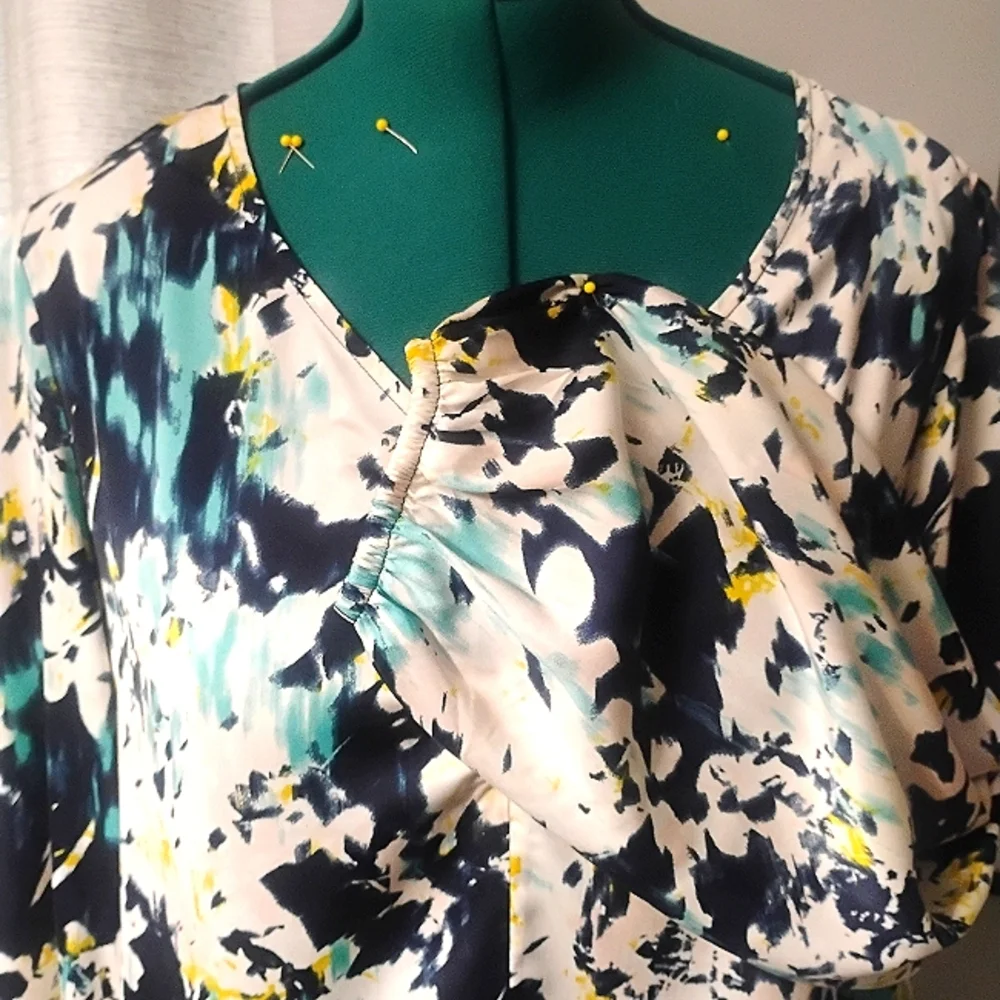Banana Republic Pullover Long-sleeved Floral Blouse Sz XL NWT